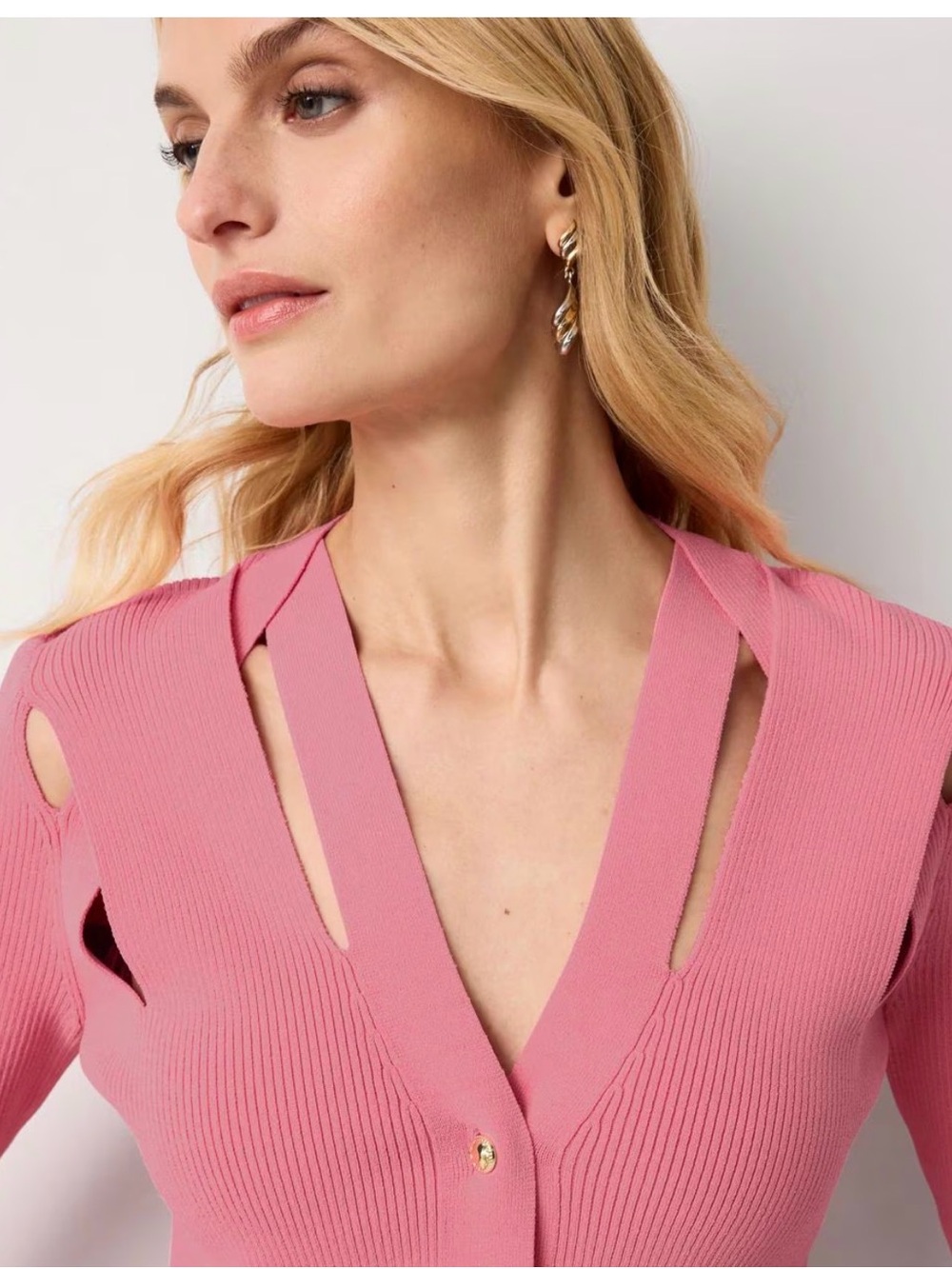White House Black Market Pink Ribbed Cutout V-Neck Cardigan